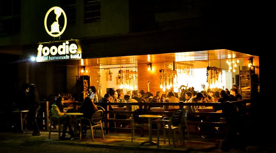 What Makes Foodie Ifrane a Favorite for Students, Locals & Tourists?